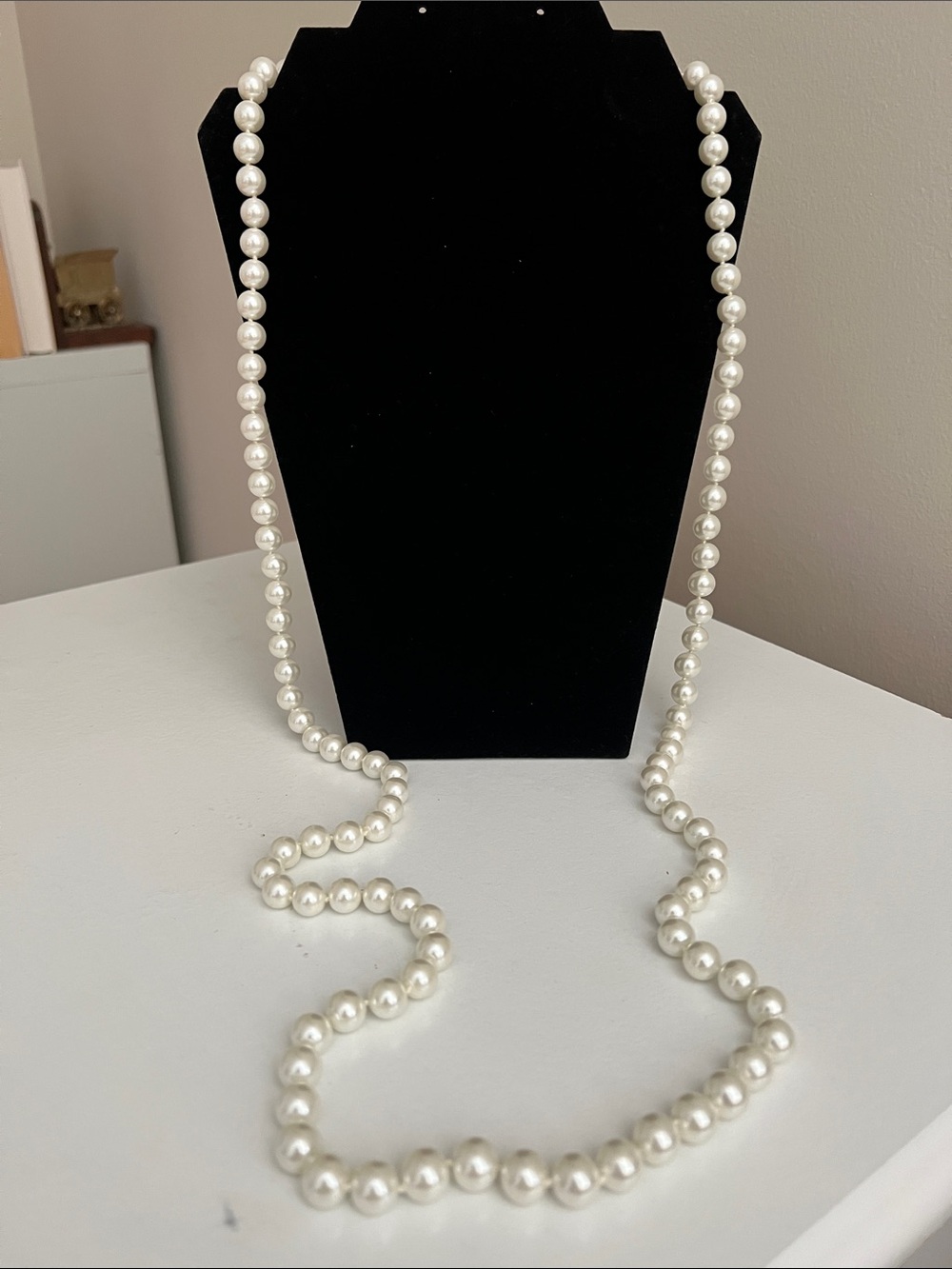 Elegant Pearl Opera Necklace - White Faux Pearls - Heirloom Estate Vintage - Picture 9 of 13